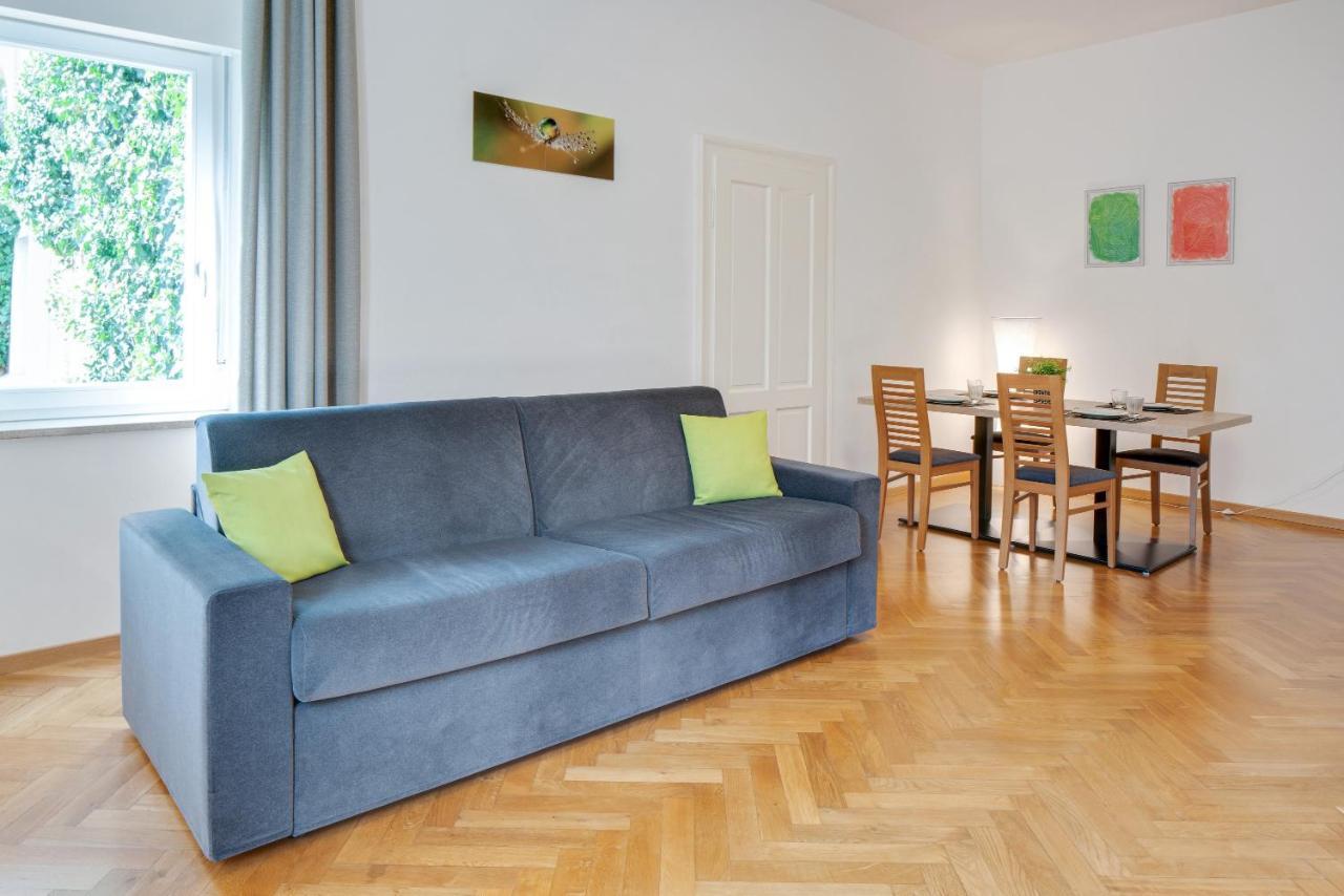 Ferienwohnung Daniela เมราโน ภายนอก รูปภาพ